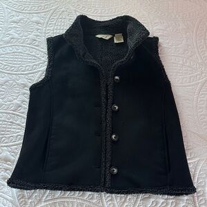 L.L. Bean Black Sherpa-Lined women’s Vest